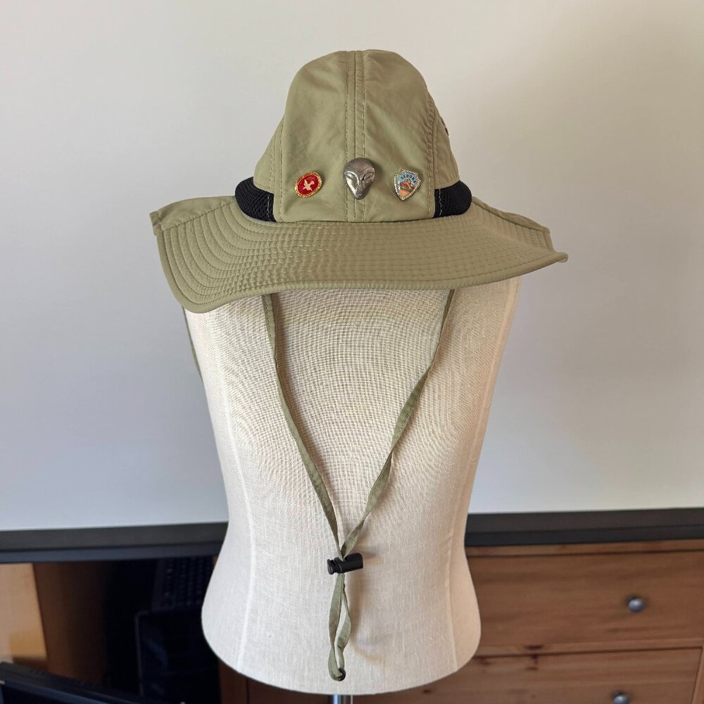 DPC Dorfman Pacific Co. Nylon Sun Hat with Pins